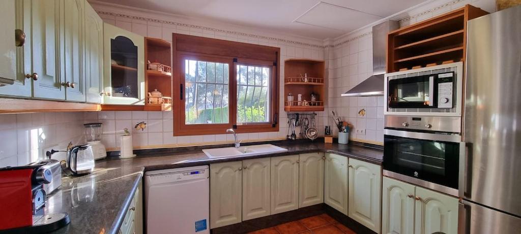 Wonderful Villa, Heated Pool, Near Beautiful Town Alboy Esterno foto